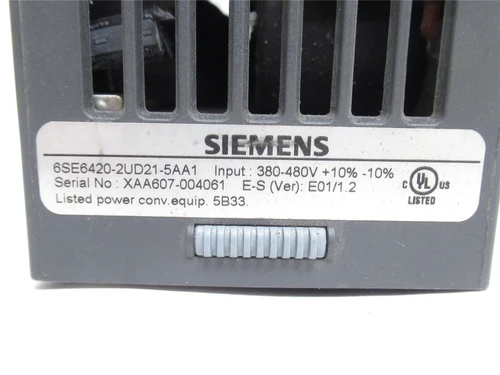 Siemens 6SE6420-2UD21-5AA1; Micromaster 420 5.9A 3P; 380-480V