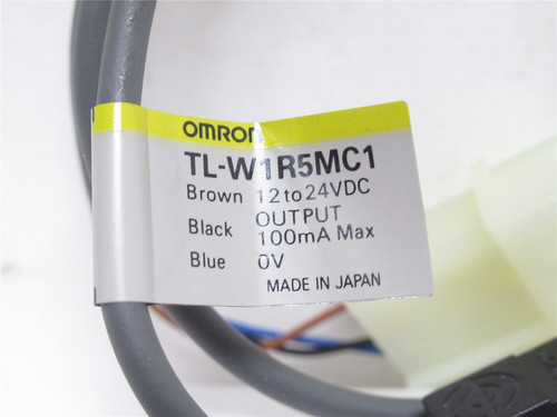 Omron TL-W1R5MC1; Proximity Switch; 12-24VDC; 100mA Max