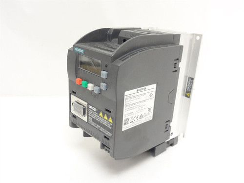 Siemens 6SL3210-5BE21-5UV0; AC Drive; 2HP; 400-480VAC; 3.5A In
