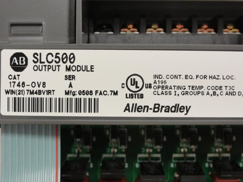 Allen-Bradley 1746-OV8; Output Module; Ser A; 10-50VDC