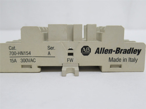 Allen-Bradley 700-HN154; Relay Socket; 11-Blade; 15A 300VAC