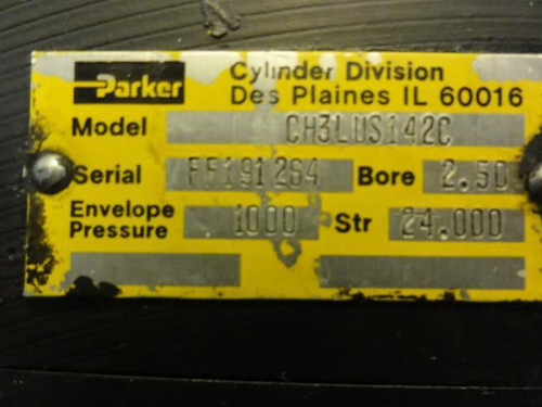 Parker CH3LUS142C; Hydraulic Cylinder; 2.5"ID; 24" Stroke