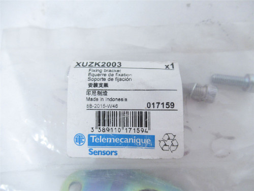 Telemecanique XUZK2003; Contactor Fixing Bracket w/3D Ball Jt