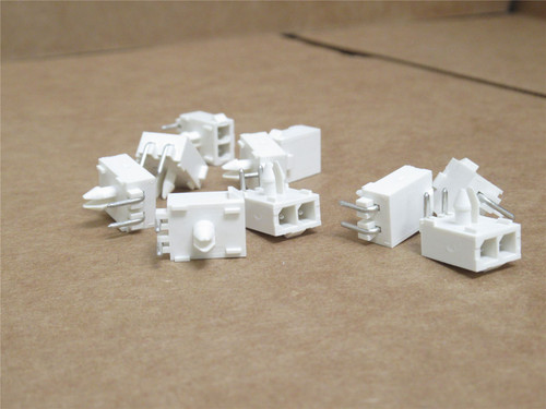 AMP 1-770966-0; Lot-10; Coonectors; RA; 2Pos; 1-Row; 600VAC