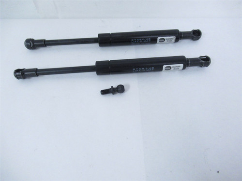 Unimatic 90722007; Lot-2 Gas Spring Missing mount bolts