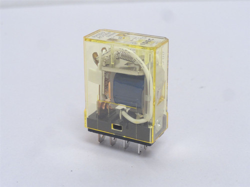 IDEC RH1B-UAC120V; Blade Relay 10A; 240VAC; Coil: 120VAC
