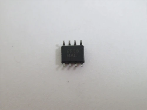 Texas Instruments UCC2804D; Lot-24 PWM Switching Controller