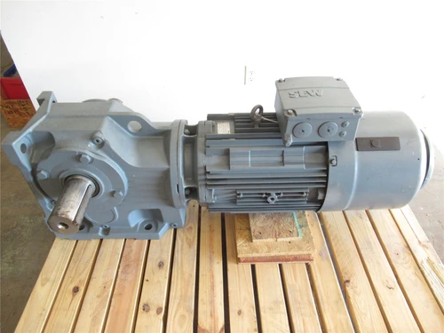 SEW 01.1925915601.0001X14; Gear Motor; 480VAC 118A 37:1 Ratio