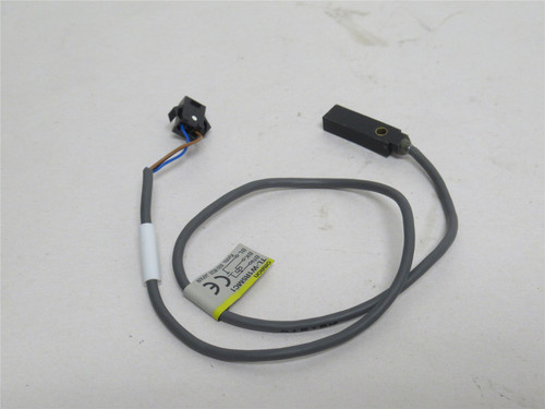 Omron TL-W1R5MC1; Proximity Switch; 12-24VDC; 100mA Max