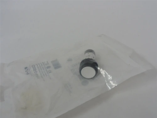 Eaton C22S-D-W-K11; Pushbutton- 22 mm