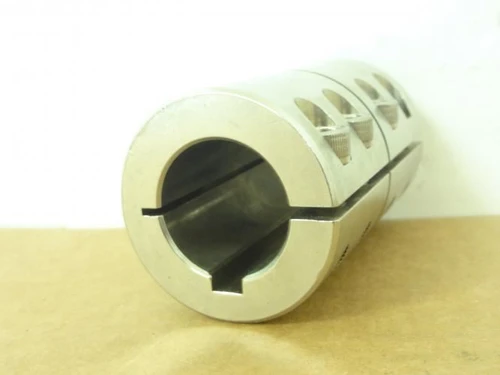 ReliaMark CC100100SKRM; One-Piece Coupling; 1"IDx1.725"ODx3"L
