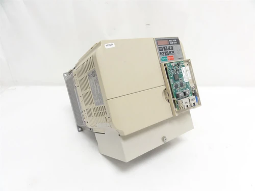 Yaskawa CIMR-VUBA0018FAA; AC Drive 200-240VAC; 35A In; 5HP