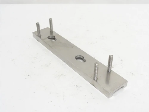 Meyn 77.70.006.400; Stainless Steel Knife Holder 7-7/8" Long