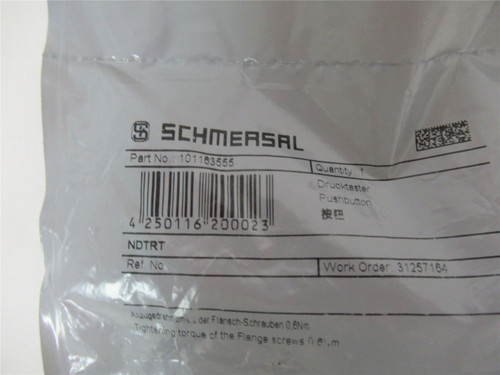 Schmersal NDTRT; Pushbutton 22 mm Red Momentary PN101163555
