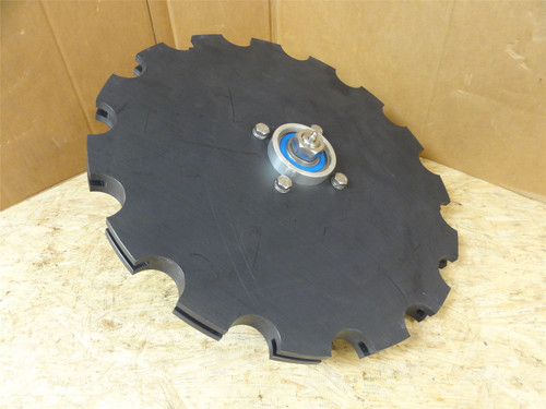 Foodmate SA00103332; Croner Wheel W/Axle & Lube Fitting; 15T