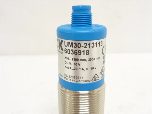 SICK UM30-213113; Ultrasonic Distance Sensor 6036918; 9-30VDC
