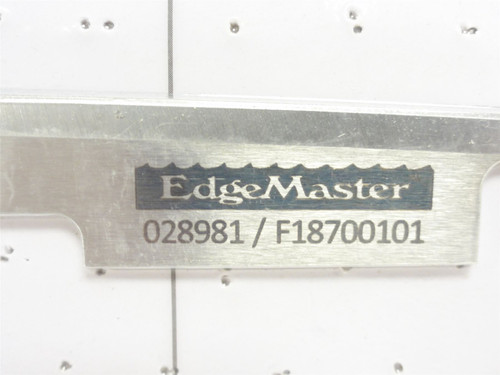 Bunzl F18700101; Lot-99 EdgeMaster Skinning Blades