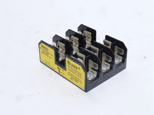 Bussmann BM6033SQ; Fuse Holder; 3P; 30A; 600VAC; 10AWG