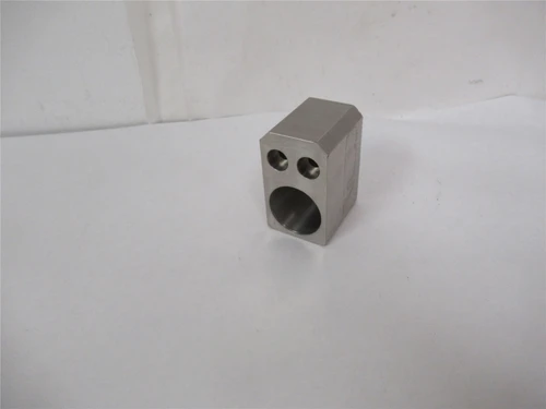 Grote 1060656; Drive Crank Housing Offset