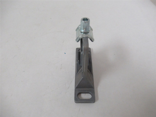 SMC Y400T-A; Spacer With Brackets; For Use With AC40