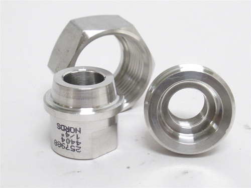 Industry-Std 1LUE5; Pipe Union; SS-304; 1/4 FNPT; Class: 150