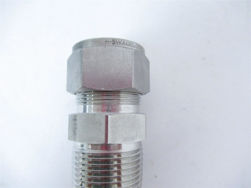 Swagelok SS-1210-1-12; 316SS Adapter F 3/4"Tube x 3/4"NPT