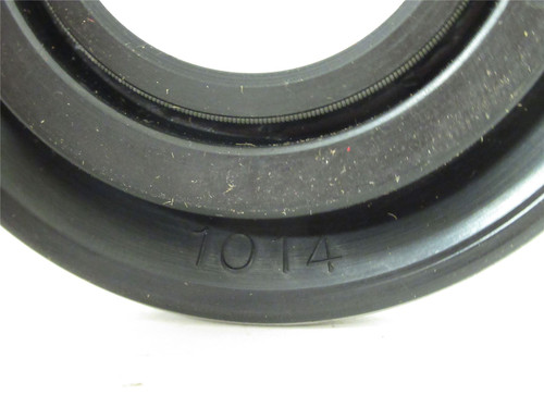 National 1014; Box-2 Oil Seals; 2.815"OD; 0.636"W
