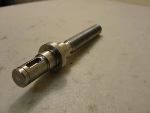 SEW-EURODRIVE 1641573; Spindle; 4-/3/4" Overall Length