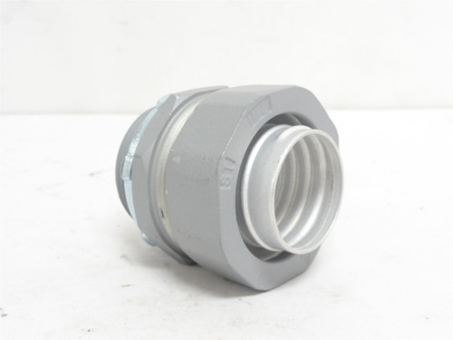 Appleton ST150; Liquid-Tight Conduit Connector; Size: 1-1/2"