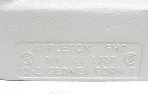 Appleton LB27; Conduit Body; Type LB; 90Deg; Size: 3/4FNPT