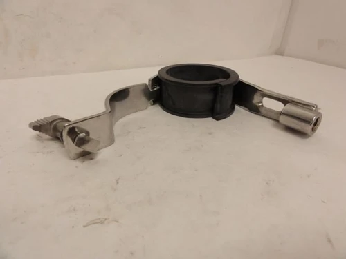 WCB-Flow 119-239; Santary Tube Hangar # 26CB; Size: 3"