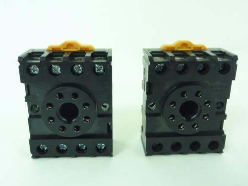 Omron PF083A-E; LOT-2 Relay Socket 10A 250V