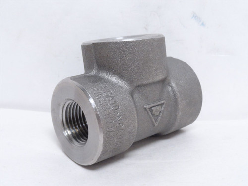 Industry-Std 1MMX9; Pipe Tee; Sch: 80; Class: 3000; 1/2NPT