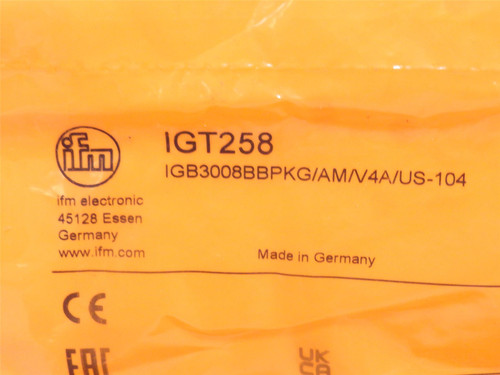 IFM IGB3008BBPKG/AM/V4A/US-104; Prox-Sensor IGT258; 10-30VDC