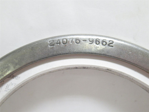 Garlock 24076-9662; Double Lip Seal; Model 61; 4"ID x 5"OD