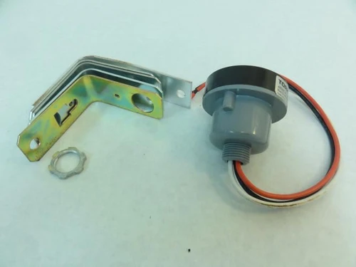 Tork 2421; Receptacle; 480VAC; 15A