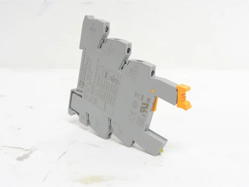 Phoenix PLC-BSC-24DC/21; Relay Socket 2966016; 24VDC; 5-Pin