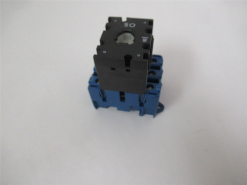 Kraus + Naimer KG64.T303; Disconnect Switch Main 4 Hole Panel