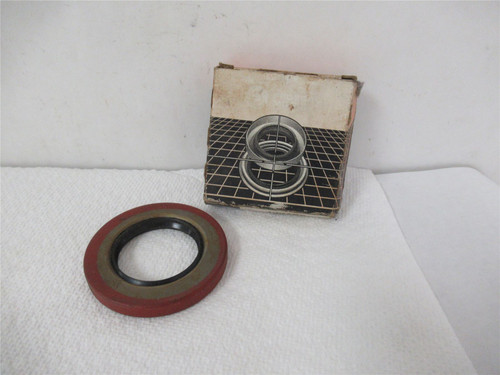 National 470682; Oil Seal 1.562" Shaft Dia 2.627" OD  0.312"W