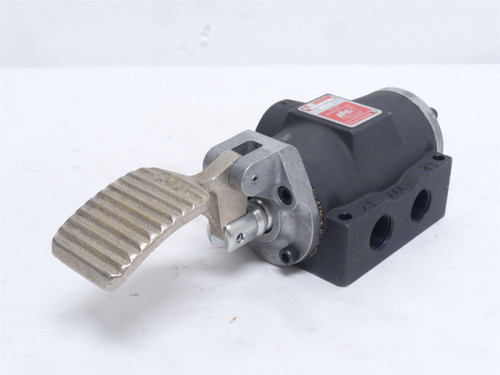 AAA Products F04; Pedal Operated Valve; 1/2 NPTF; 215 SCFM