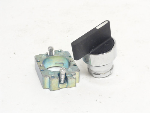 Altech 2AS2E-4; Spring Return Switch; 3Pos; Non-Illuminated