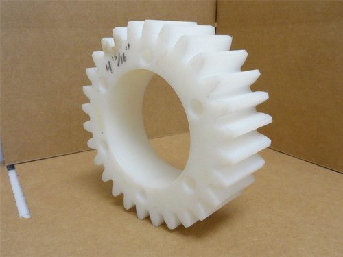 Meyn 0586.0068.A01.89; Interlock Gear; 27 Teeth; 3-13/32"ID