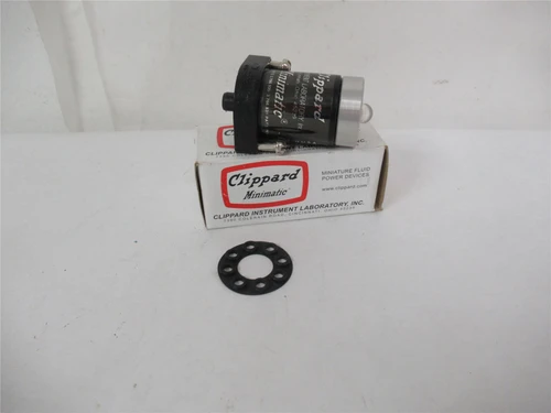 Clippard R-321; Pneumatic Valve 3 Way 150psi