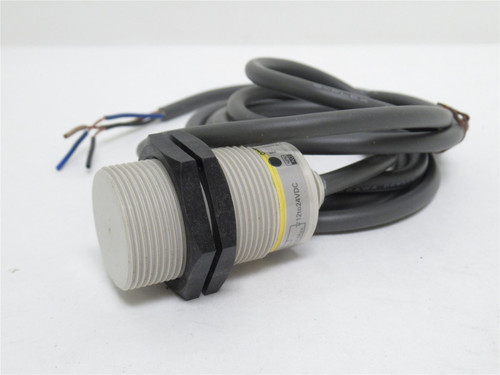 Omron E2F-X10E1; Proximity Sensor 12-24VDC; 200mA; 2m Cable