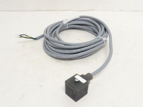 Turck VAS 22-F653-5M; Valve Plug U7106-18; 90Deg; 5m