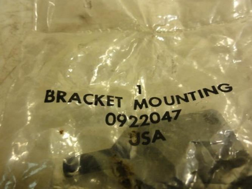 CAT 922047; Mount Bracket