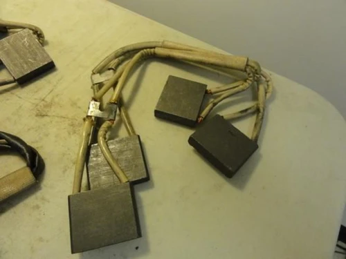 MFG- MDL-Unkn82621; Lot-8 Motor brush