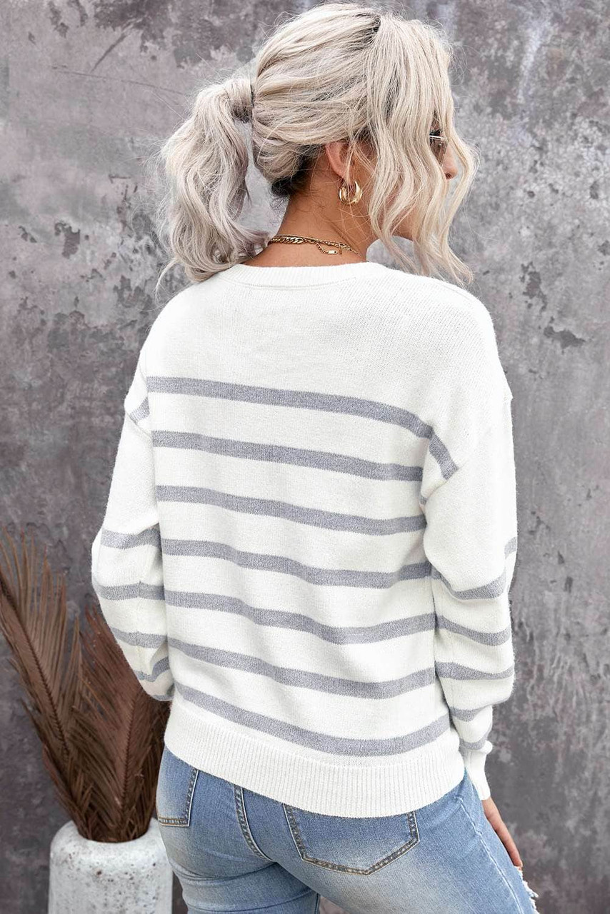 Striped Print Buttoned Sweater Cardigan Striped Print Buttoned Sweater Cardigan