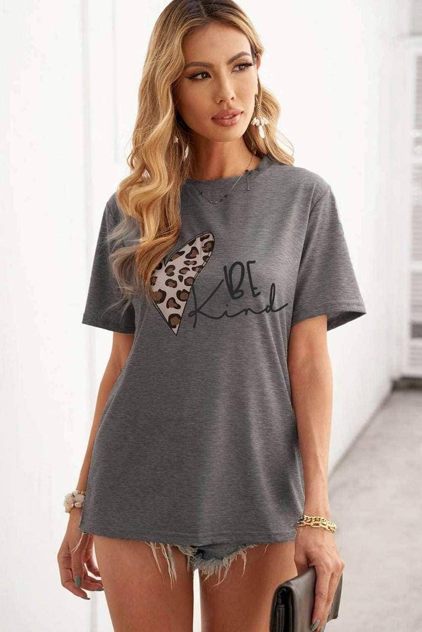 Be Kind Leopard Heart Shape Print Short Sleeve T-shirt Be Kind Leopard Heart Shape Print Short Sleeve T-shirt