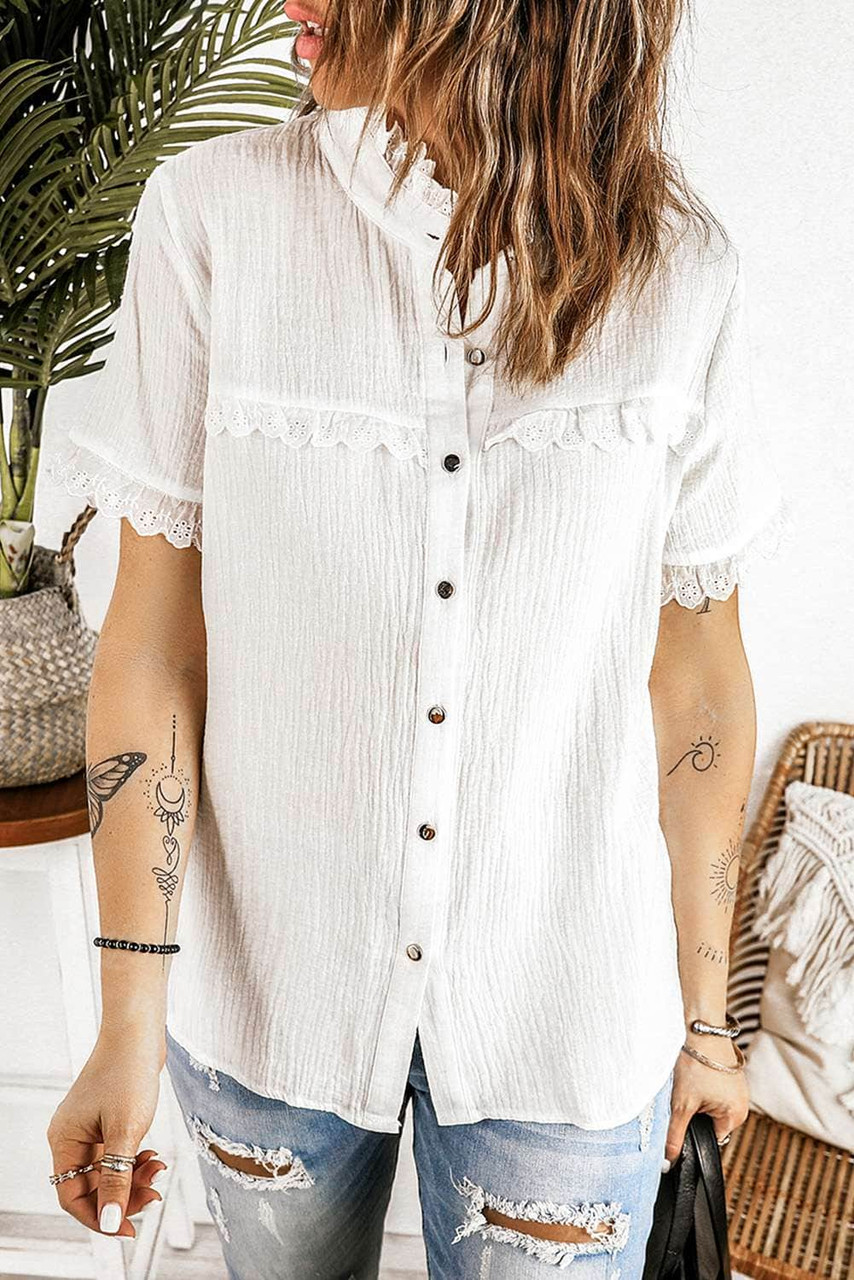 White Buttoned Lace Splicing Ruffle Textured Short Sleeve Shirt